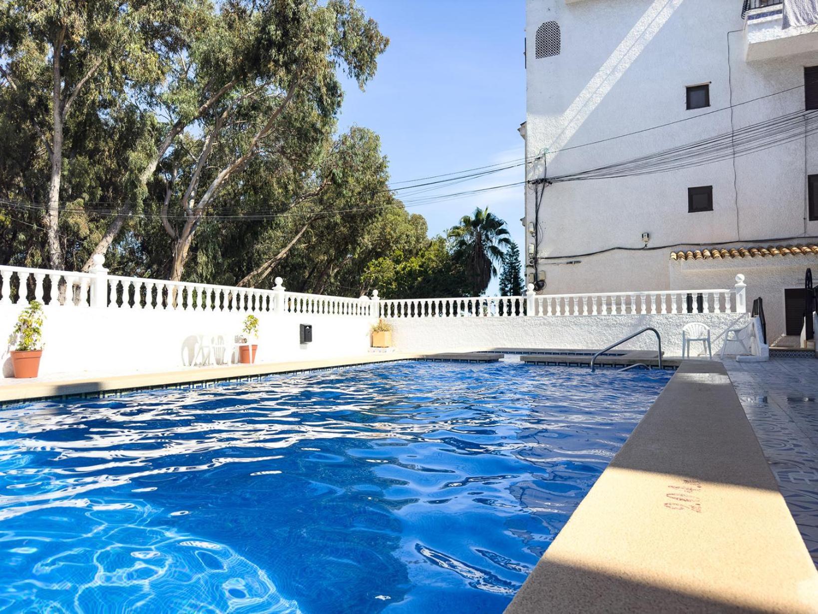 Residential With Pool, 500 Meters To The Beach オリウエラ エクステリア 写真