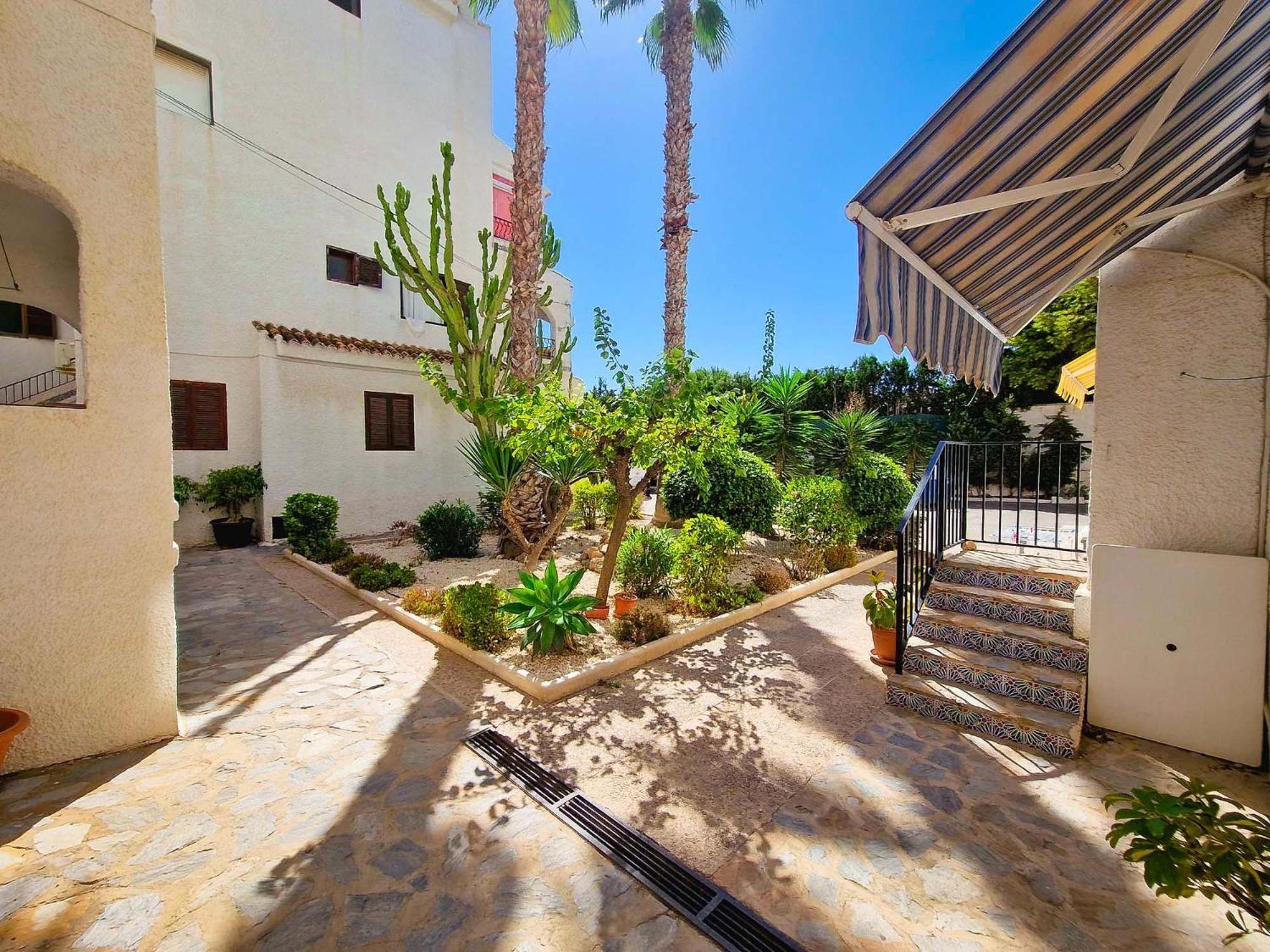 Residential With Pool, 500 Meters To The Beach オリウエラ エクステリア 写真